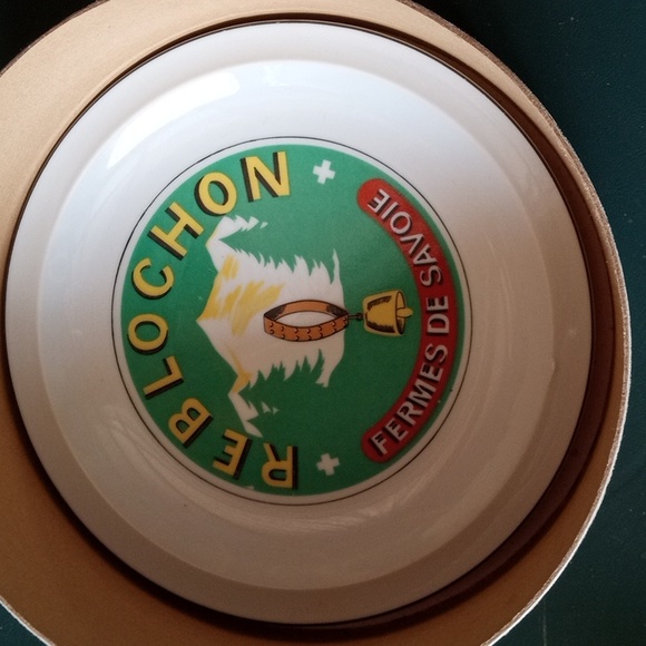 🛍️ Set Of 6 Vintage Collector Plates - Picture 7 of 7